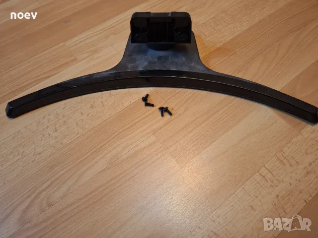 Стойка от HITACHI 32HE2000 