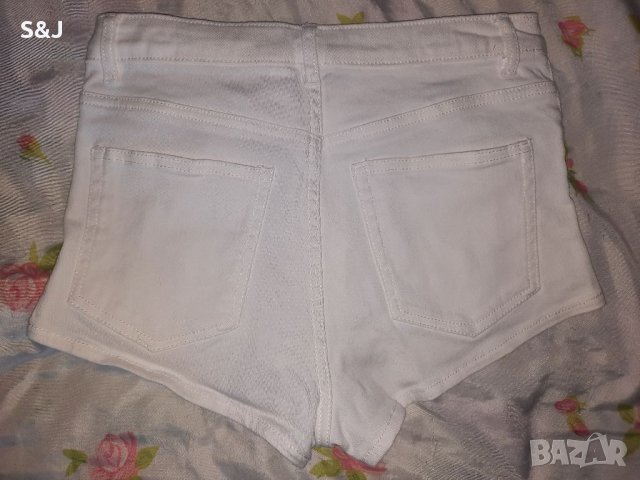 Дамски къси дънки H&M, снимка 5 - Къси панталони и бермуди - 36670565
