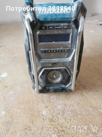 Makita DAB+ радио, снимка 2 - Радиокасетофони, транзистори - 56193637