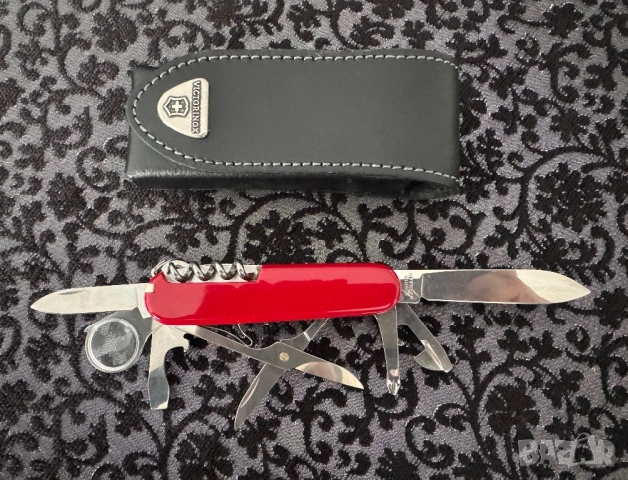 Чисто нов Victorinox, снимка 2 - Ножове - 53352101