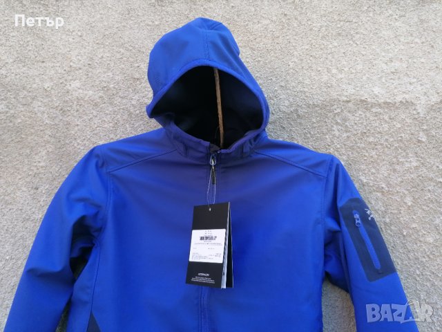 Продавам ново мъжко синьо яке уиндстопър Arc'teryx , снимка 2 - Якета - 36789242