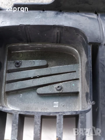 Декоративна решетка с емблема за преден капак за Сеат/Seat Ибиза/Ibiza                 , снимка 4 - Части - 51098451