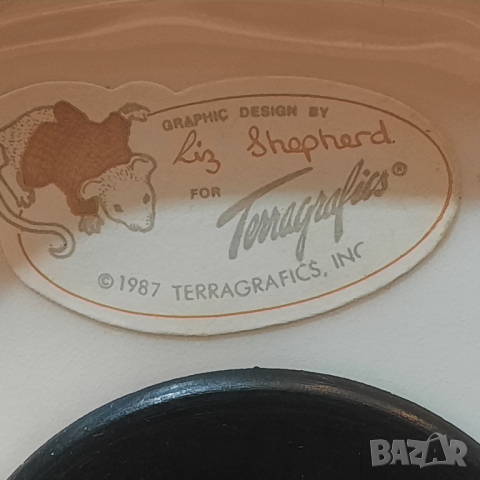 Liz Shepard,колекция порцеланова касичка, снимка 2 - Антикварни и старинни предмети - 44751990