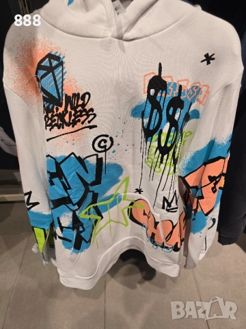 суичъри спортни екипи 