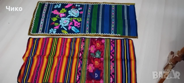 2бр.прекрасни ръчно тъкани престилки