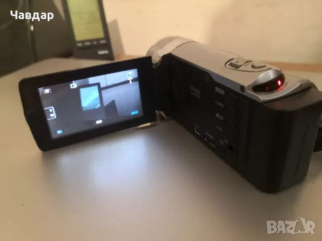 Видеокамера JVC Everio GZ-HM445SE, снимка 2 - Камери - 46797837