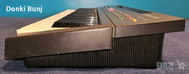 Синтезатор Yamaha PRS-7, снимка 2 - Синтезатори - 56475599