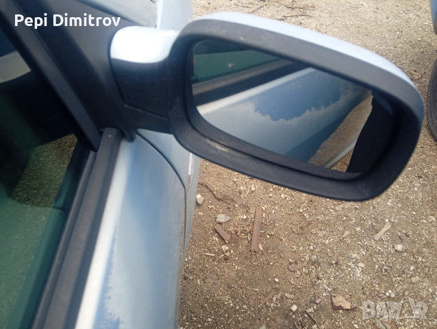 Дясно странично огледало Renault Scenic II (2003-2009г.)