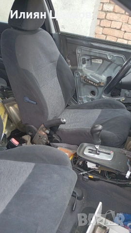 На части Нисан Примера P12 2.0 бензин CVT на части, снимка 11 - Части - 52162245