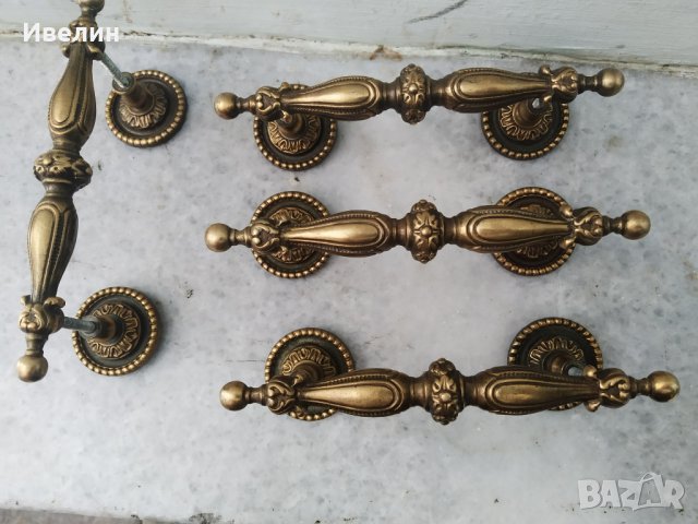 четири барокови дръжки за мебел