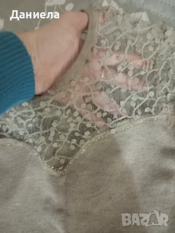 Дамски блузон , снимка 2 - Блузи с дълъг ръкав и пуловери - 48677042