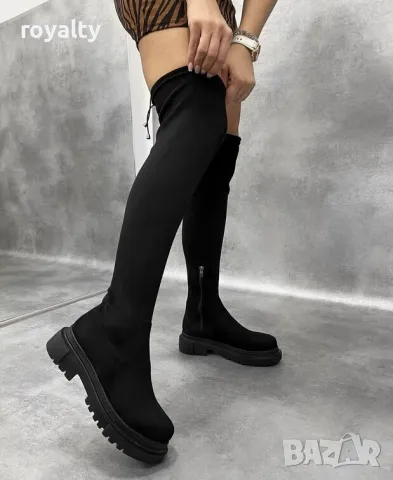 Равни чизми - черен велур