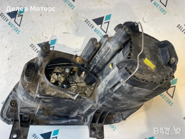 Фар десен от 083411126R фар десен от Volkswagen Touran, Фолксваген Тауран, снимка 5 - Части - 52133220