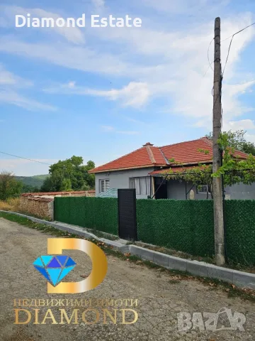 Едноетажна къща в село Долно Ботево, общ. Стамболово
