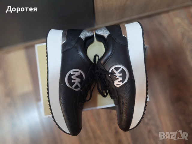 Нови оригинални сникърси на Michael Kors, снимка 3 - Маратонки - 51812513