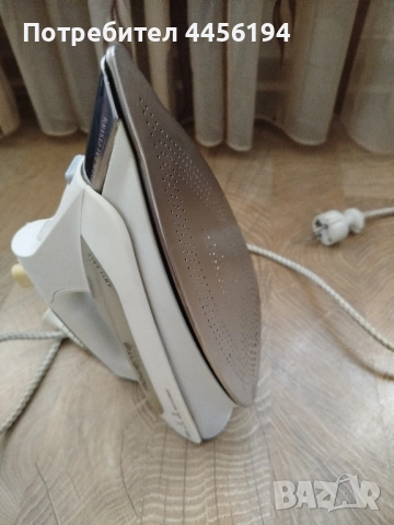 Ютия Rowenta 2300w, снимка 5 - Ютии - 51521534