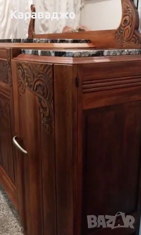 Античен Френски Шкаф, снимка 4 - Шкафове - 48263950