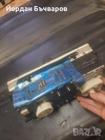 1буксов скоростомер-километраж със обортомер до 220 за VW Golf & Jetta Mk2, снимка 6 - Части - 52577148