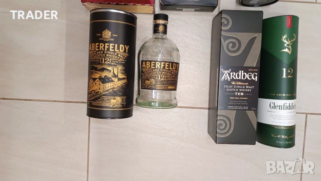 кутия китии  от уиски шише Ardbeg Euxignac Calarasi Jameson Aberfeldy Glenfiddich , снимка 6 - Колекции - 44797402