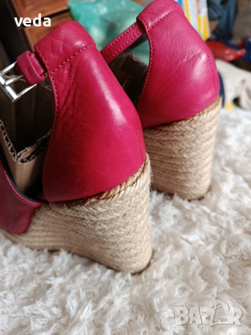 Обувки платформа MARCCAIN n.39 естествена кожа НОВИ, снимка 3 - Дамски обувки на ток - 53899452