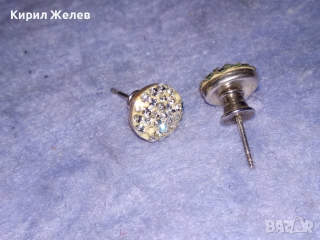 НЕЖНИ СРЕБЪРНИ ВИНТИДЖ АРТ ОБЕЦИ с БЯЛ ЕМАЙЛ и КРИСТАЛИ 30776, снимка 7 - Обеци - 40500276