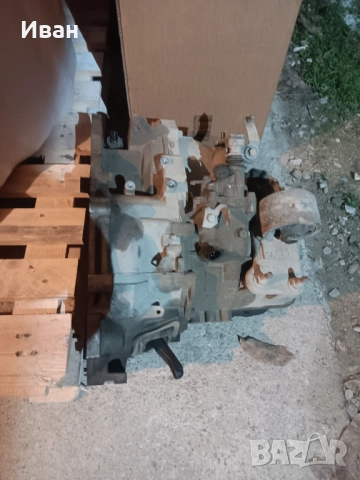 Скоростна кутия за митсубиши аутлендър , снимка 2 - Части - 52821426