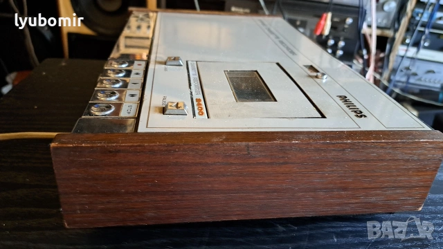 Philips n-2400, снимка 6 - Радиокасетофони, транзистори - 54303786