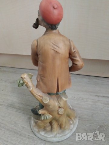 порцеланова статуетка-художник, снимка 3 - Други ценни предмети - 40530290