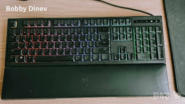 Геймърска клавиатура RAZER Ornata Chroma, снимка 1