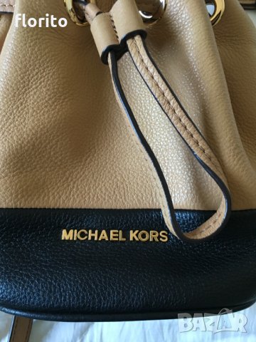 Michael Kors малко бижу 100% оригинална чанта, снимка 9 - Чанти - 35308280