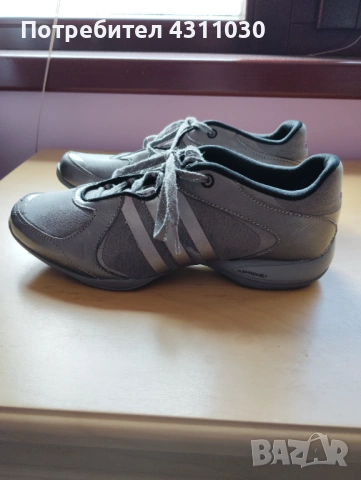 Mаратонки Adidas 40 2/3 номер