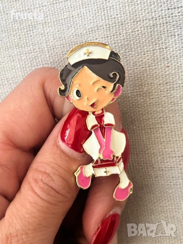 Брошки Медицински Сестри, снимка 4 - Други - 53305240