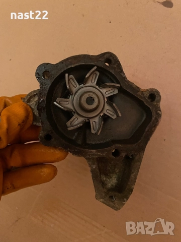 Водна помпа за Сузуки Самурай 1.0 куб, снимка 3 - Части - 52324958