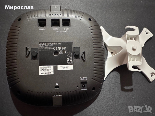 Точка за достъп HPE Aruba AP-325; 2,4 - 5 GHz, снимка 2 - Мрежови адаптери - 52735409