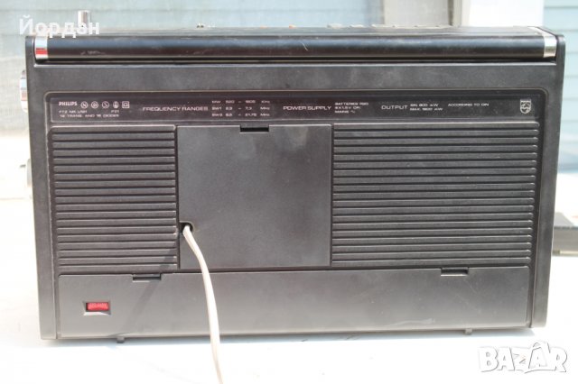 радио касетофон Филипс , снимка 6 - Радиокасетофони, транзистори - 34116922