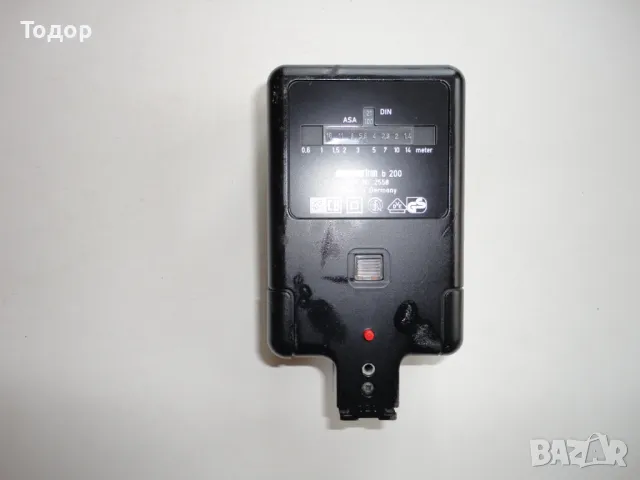 Контактна светкавица Revue b200, снимка 12 - Светкавици, студийно осветление - 50255234