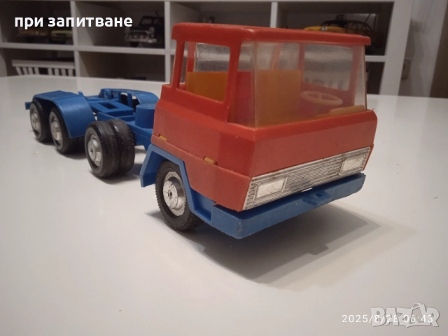  Стар ГДР камион, ретро играчка, 30 см.