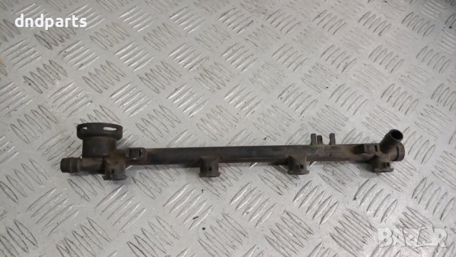 Горивна рейка Renault Laguna 1.8i 2003г.	