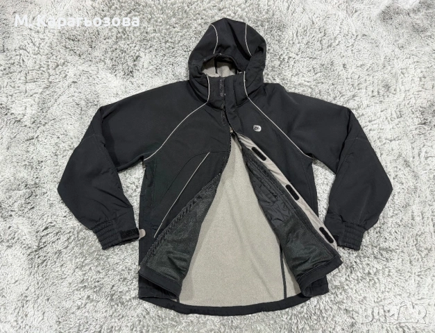 Оригинално яке Nike Softshell Jacket, Размер М, снимка 2 - Якета - 53225441