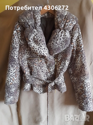 Дамско късо яке, модерен принт, топло и меко