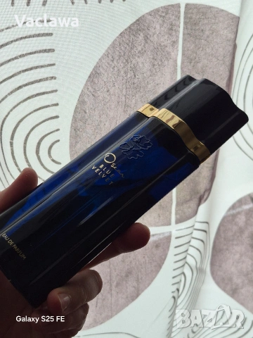 Oscar de la Renta Blue Velvet 100 мл , снимка 10 - Дамски парфюми - 53958953
