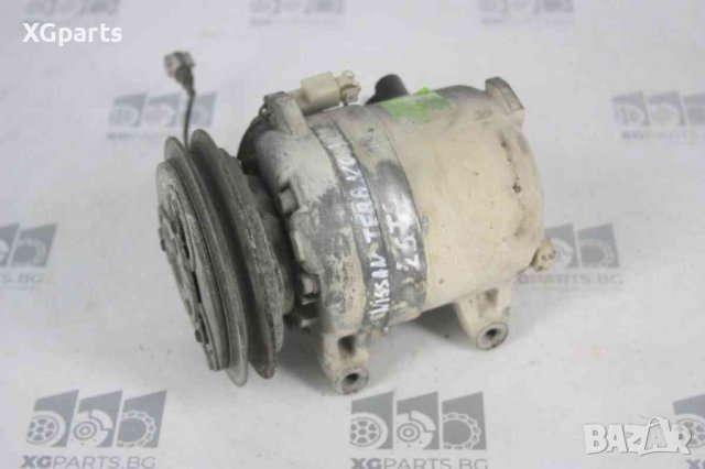  Компресор климатик за Nissan Terrano II 2.7td 100 к.с. (1993-2004), снимка 2 - Части - 44365925