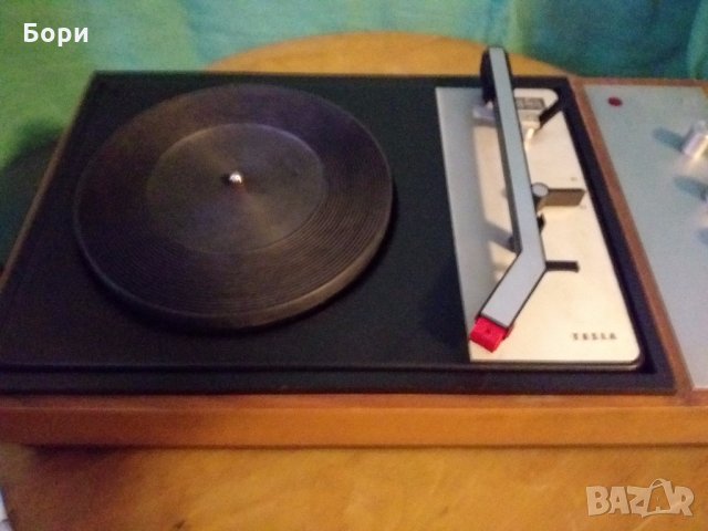 TESLA Грамофон с усилвател, снимка 4 - Грамофони - 31737848