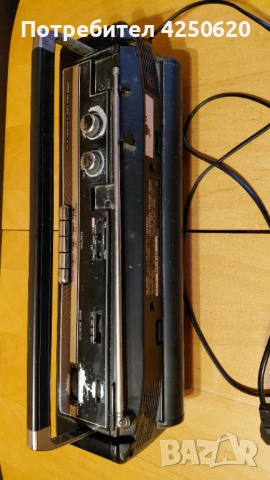 Радио касетофон шарп стерио японски, снимка 5 - Радиокасетофони, транзистори - 53055176