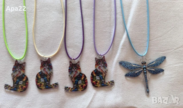 Гердани с котки , кучета  и морски елементи, снимка 6 - Колиета, медальони, синджири - 50985909