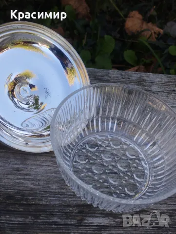 Кристална купа с капак, снимка 6 - Антикварни и старинни предмети - 48050441