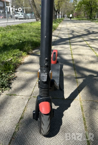 Ninebot KickScooter ES1LD Powered by Segway - електрическа тротинетка, снимка 9 - Скейтборд, ховърборд, уейвборд - 54334282