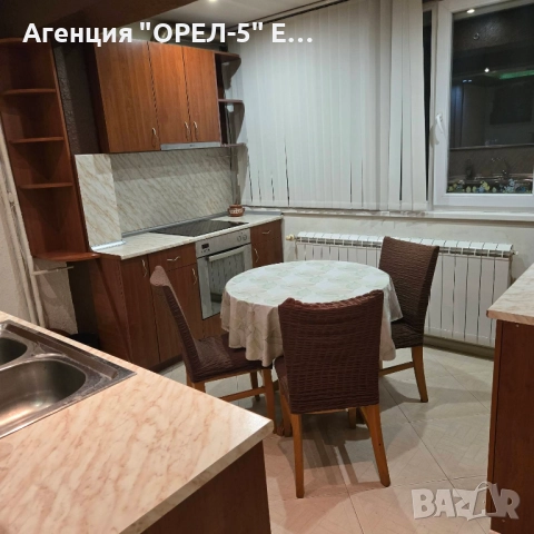 Дава под наем двустаен преустроен на тристаен гр.Перник,кв.Тева, снимка 1