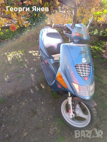 Aprilia sr50 , снимка 2 - Мотоциклети и мототехника - 52234776