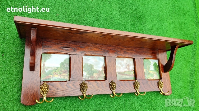 Уникална старинна масивна дъбова закачалка с рафт, двойни  окачвачи  и порцеланови плочки 